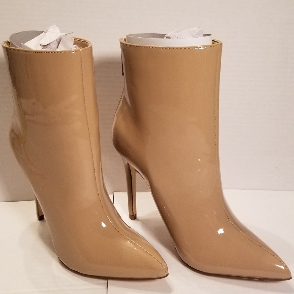 Nude "Shoedazzle" pat leather zip up boots